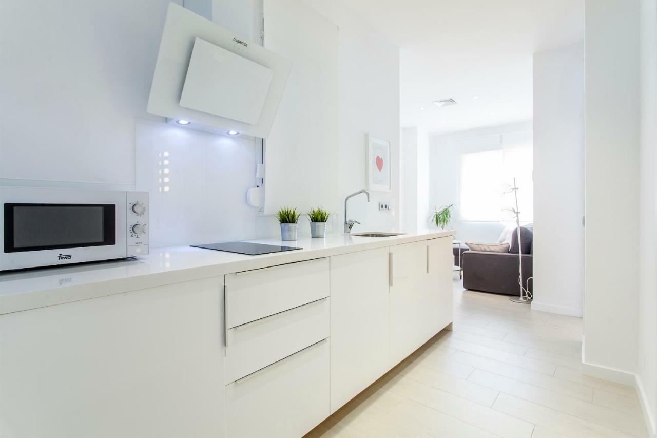 R&C Apartments Close To Center Валенсия Екстериор снимка